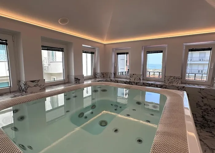 Casa Riva מלון ריצ'יונה