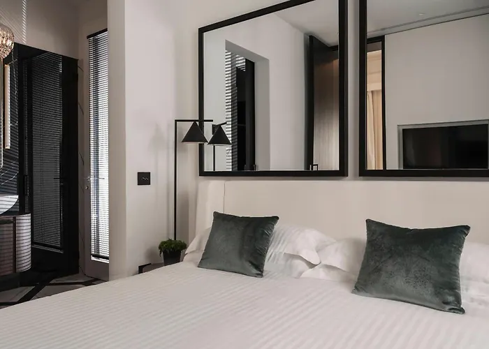 מלון Casa Riva 4*